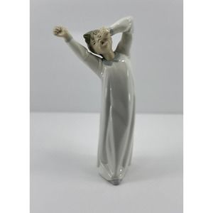 1971 RETIRED LLADRO 4870 BOY AWAKENING YAWNING BEAUTIFUL MINT FLAWLESS CONDITION